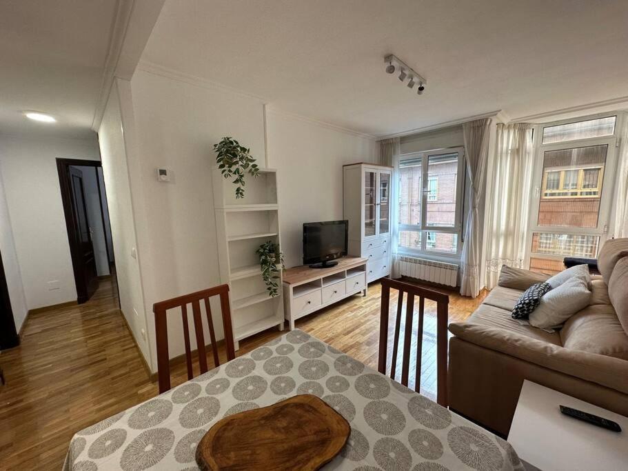 Apartment 632a Bonito En Oviedo